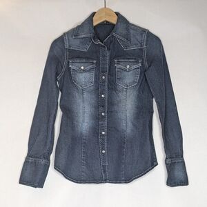EXPRESS JEAN BUTTON DOWN SHIRT